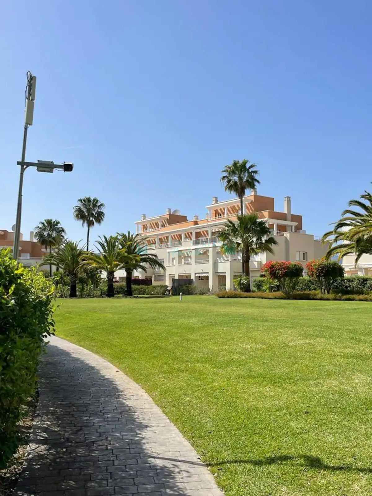 Penthouse for rent in Estepona