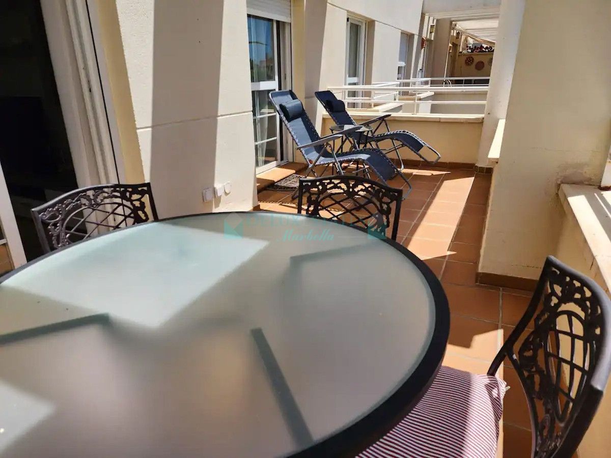 Penthouse for rent in Estepona
