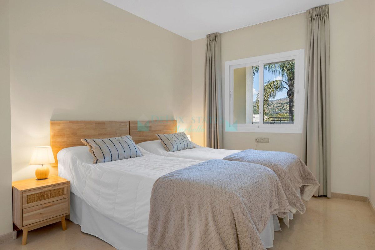 Apartamento en venta en Elviria, Marbella Este