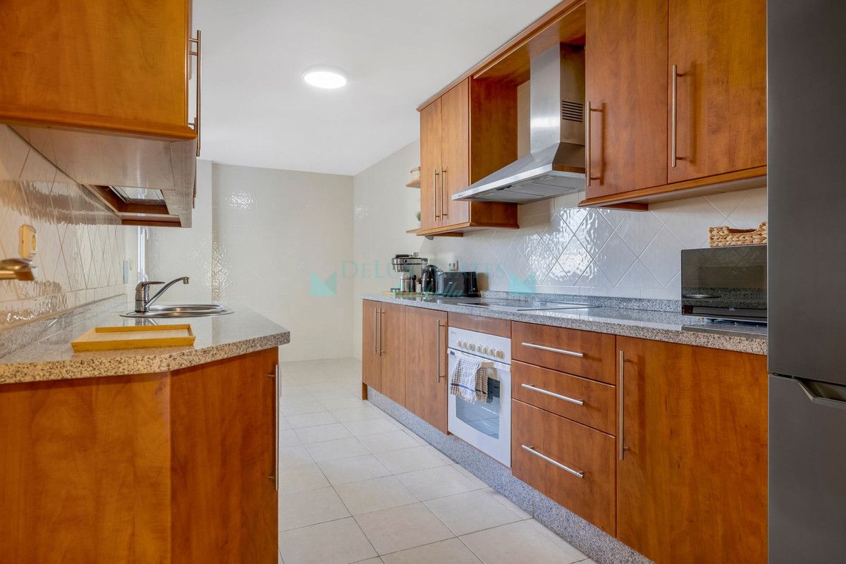 Apartamento en venta en Elviria, Marbella Este