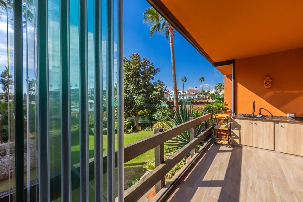 Ground Floor Apartment for sale in Estepona