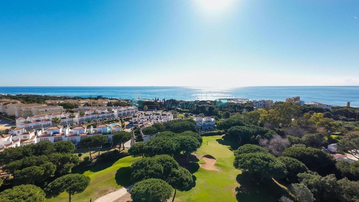 Ground Floor Apartment for sale in Artola, Marbella East