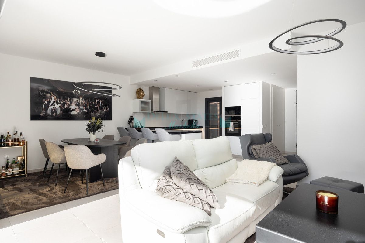 Town House for sale in Estepona