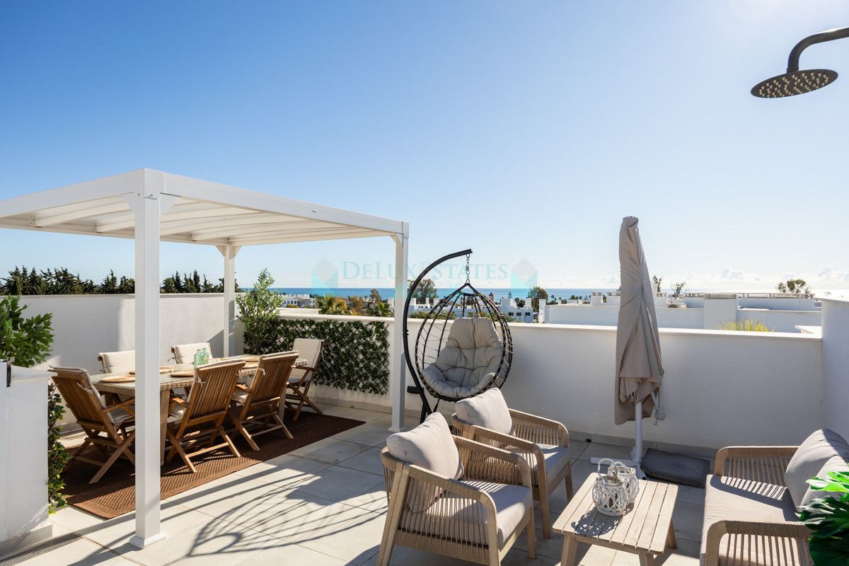 Town House for sale in Estepona