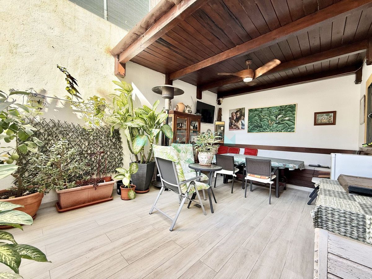 Semi Detached Villa for sale in Estepona