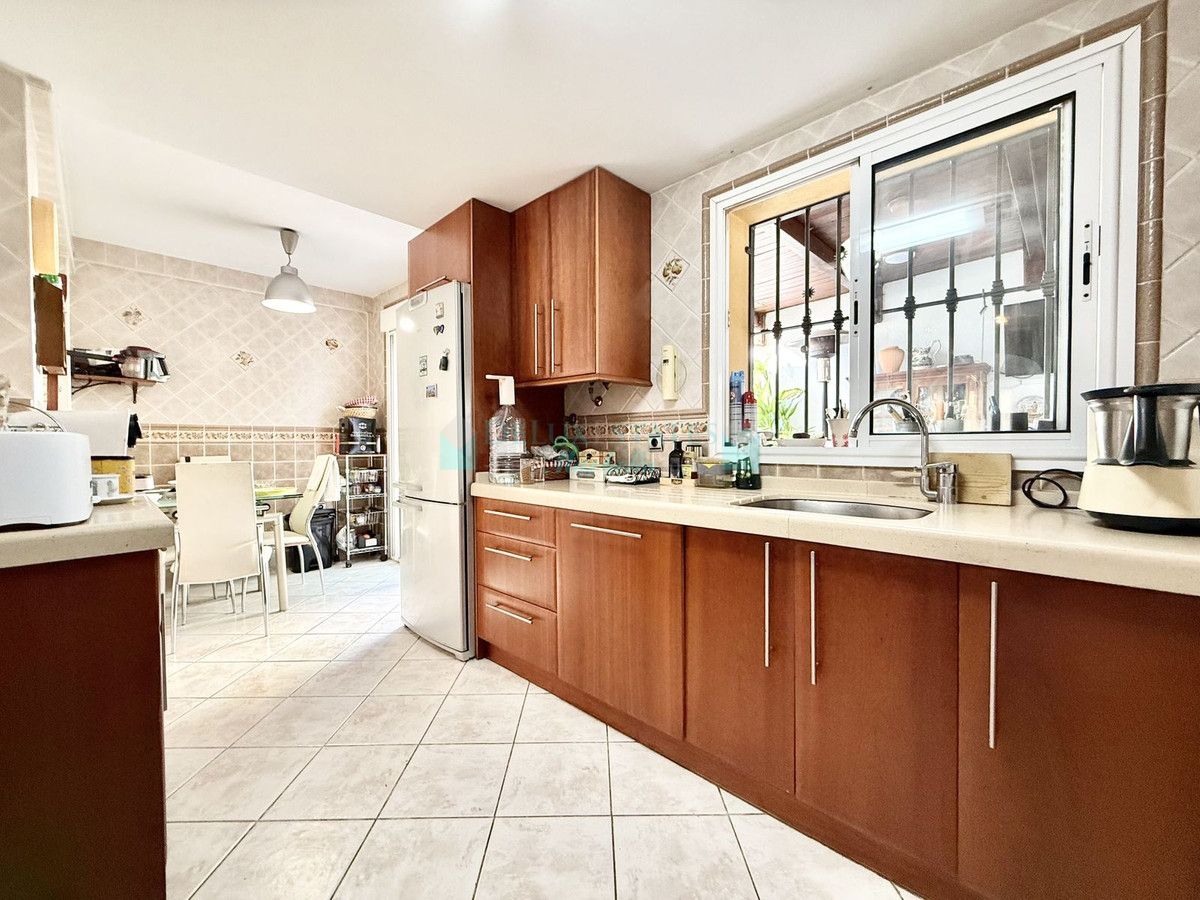 Semi Detached Villa for sale in Estepona