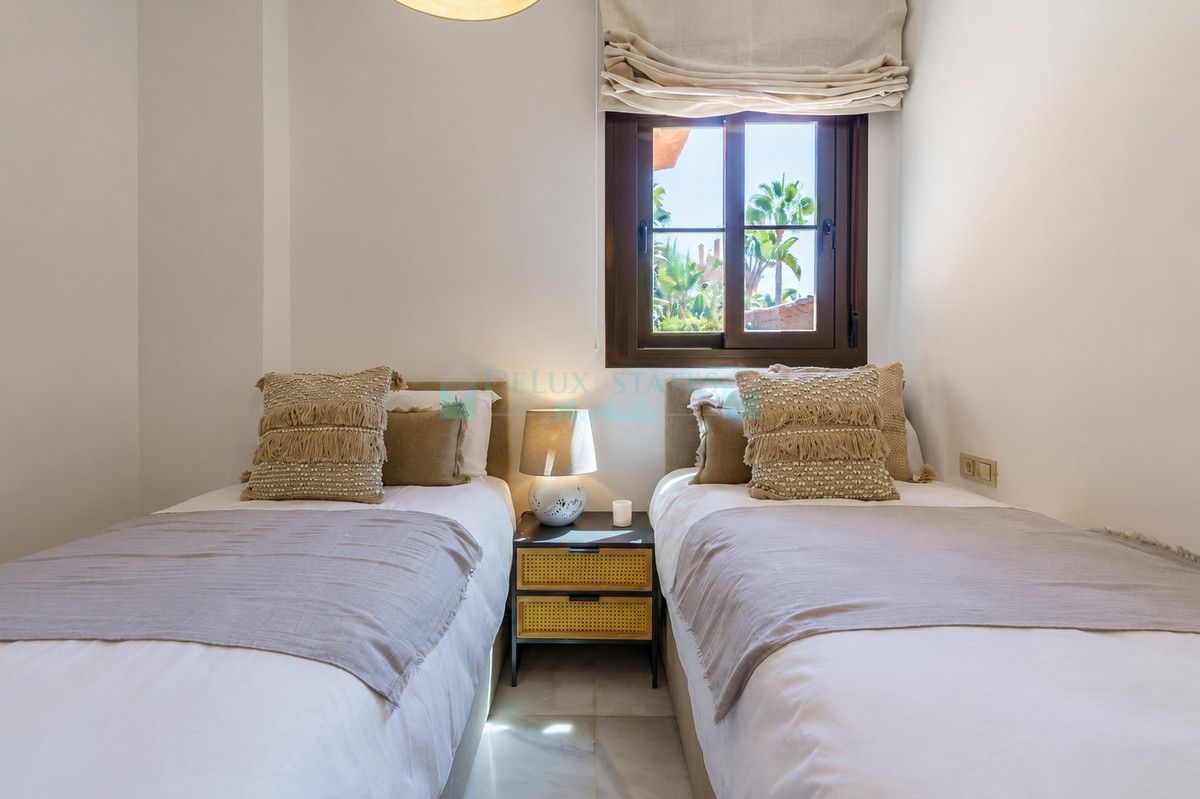 Apartment for rent in Hacienda del Sol, Estepona