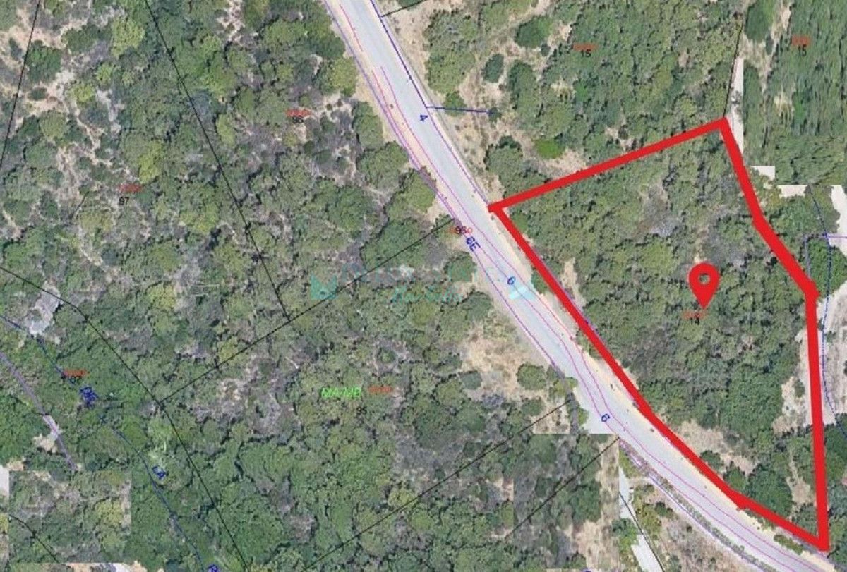 Parcela Residencial en venta en Benahavis