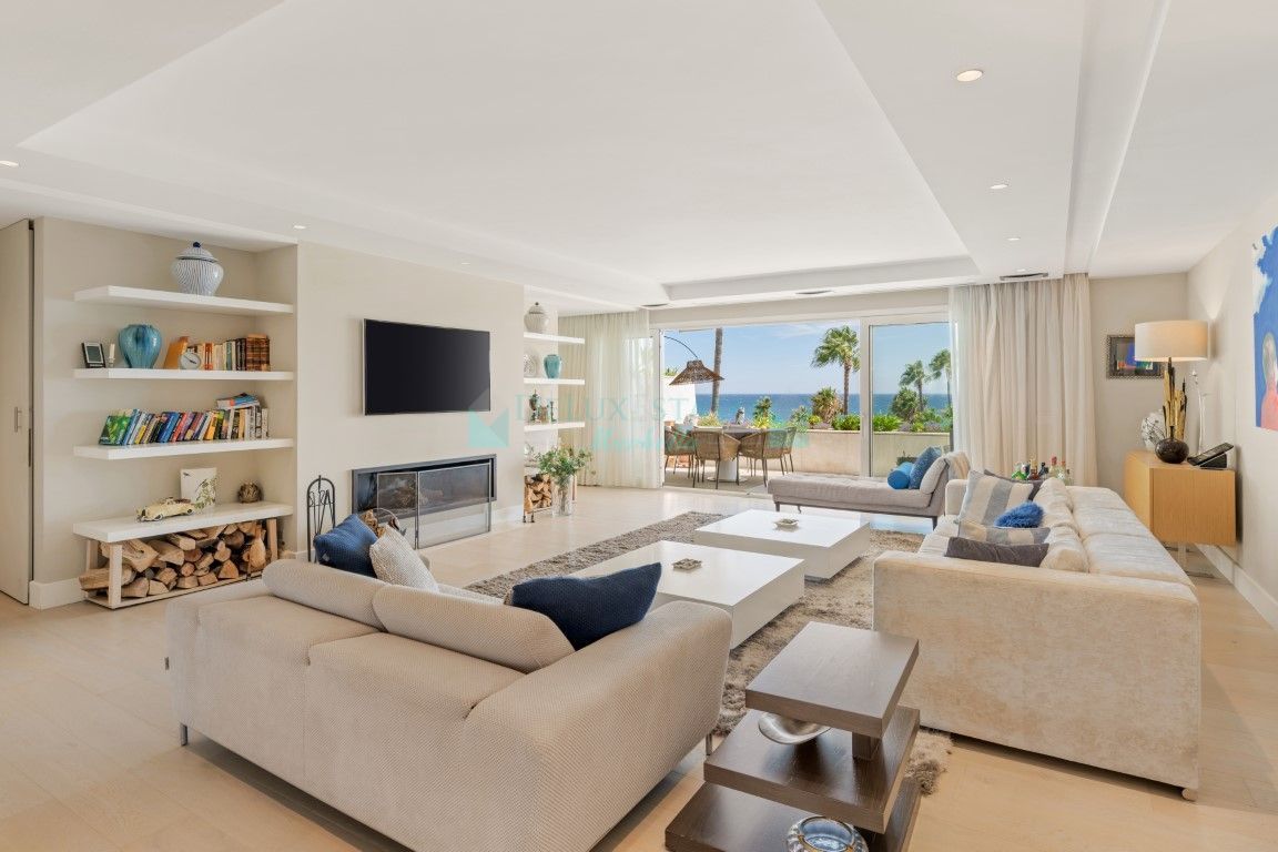 Penthouse for sale in Marbella - Puerto Banus