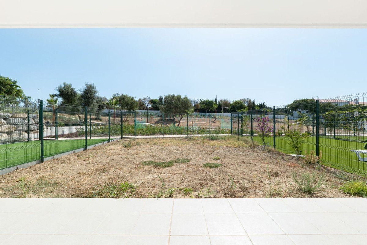 Apartamento Planta Baja en venta en Estepona