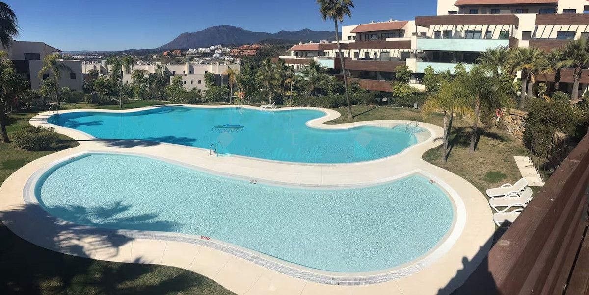 Apartamento en venta en Los Flamingos, Benahavis