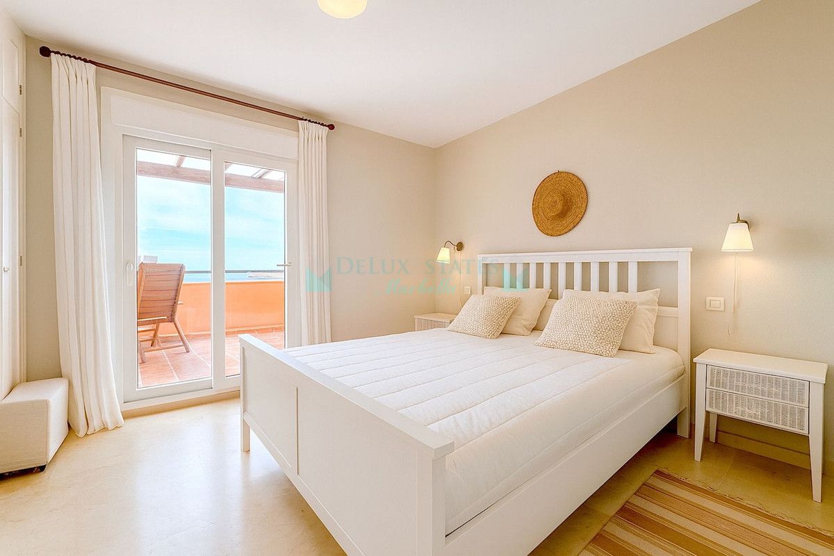 Town House for sale in Estepona