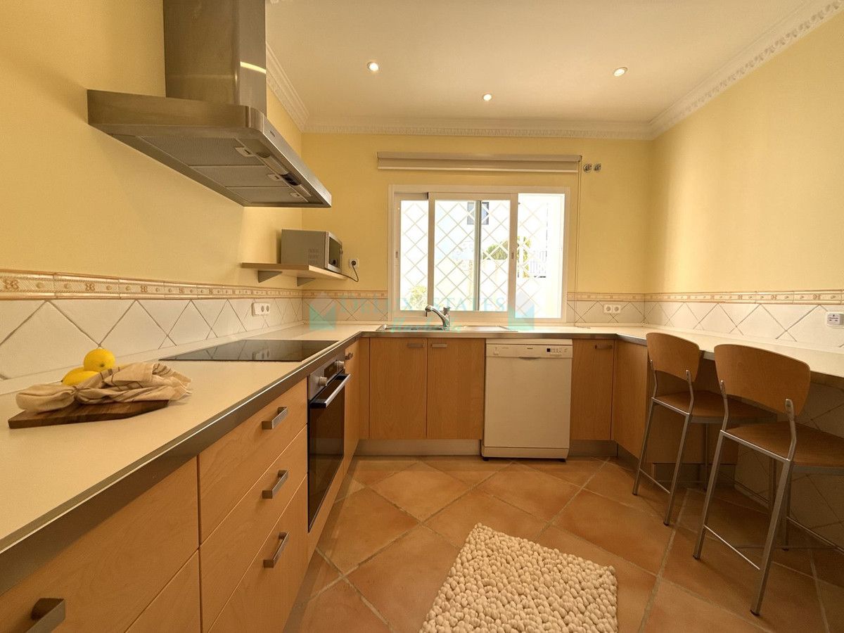 Semi Detached Villa for sale in San Pedro de Alcantara