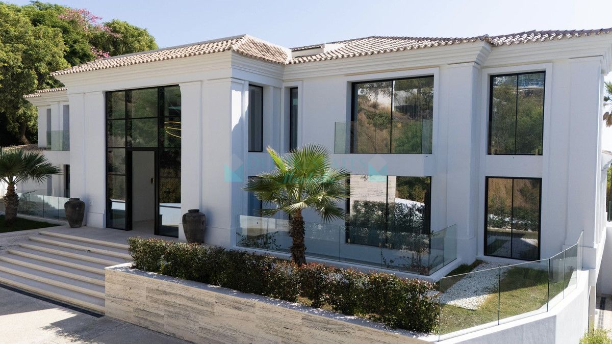 Villa en venta en Benahavis