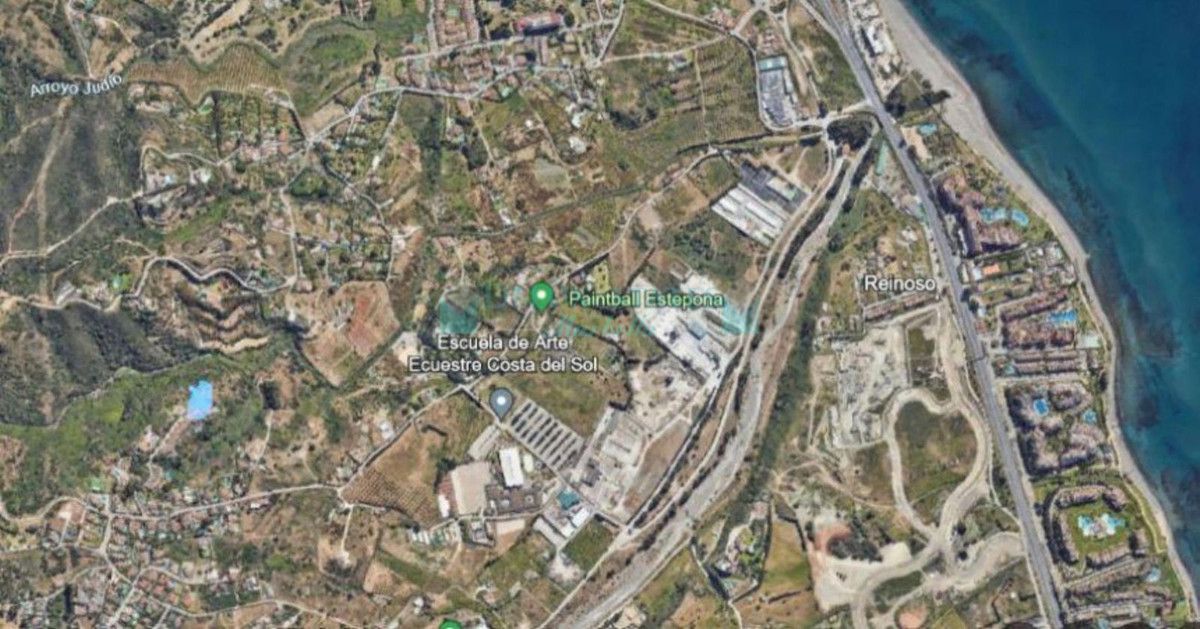 Residential Plot for sale in Estepona