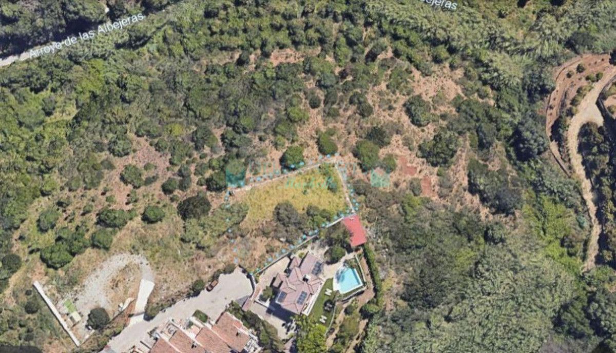 Residential Plot for sale in Estepona