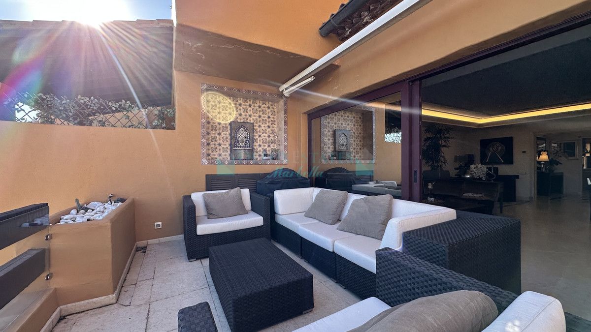 Apartment for rent in Estepona