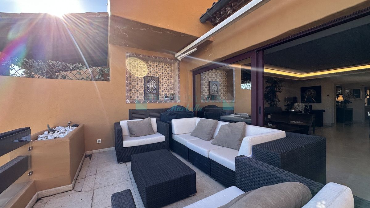 Apartment for rent in Estepona