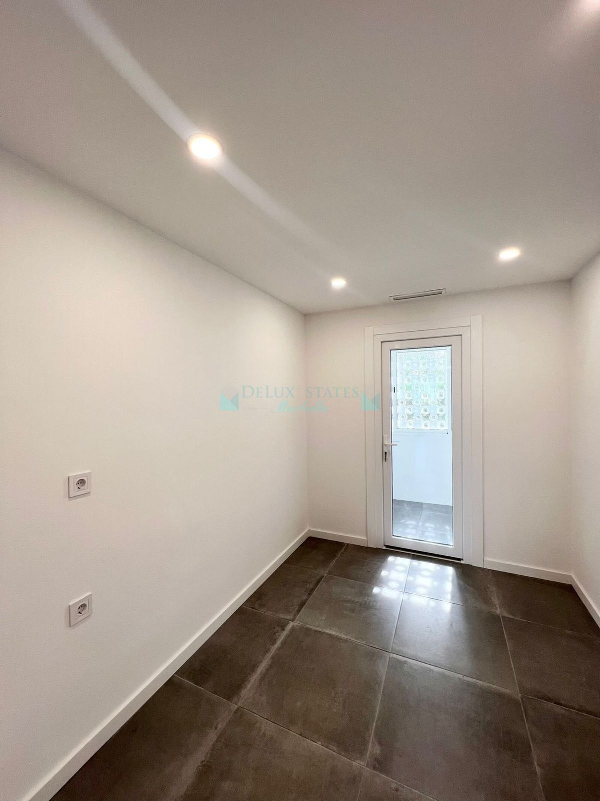 Ground Floor Apartment for sale in Costalita, Estepona