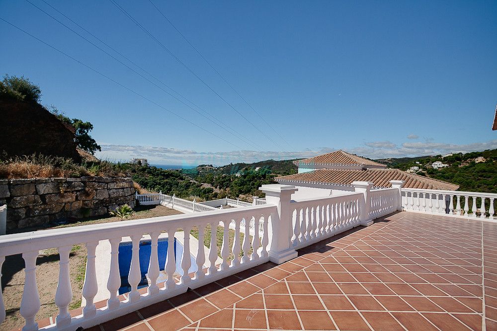 Villa en venta en Estepona