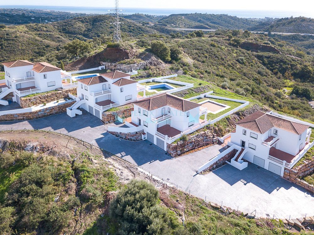 Villa en venta en Estepona