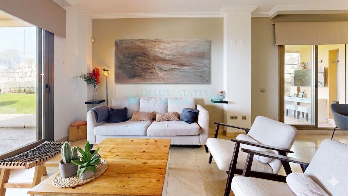 Ground Floor Apartment for sale in Benahavis