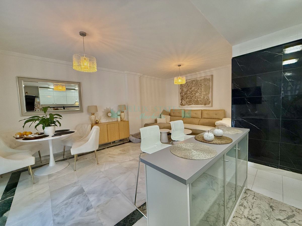 Ground Floor Apartment for sale in Marbella Golden Mile