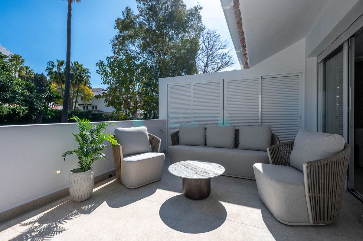 Apartment for sale in Nueva Andalucia