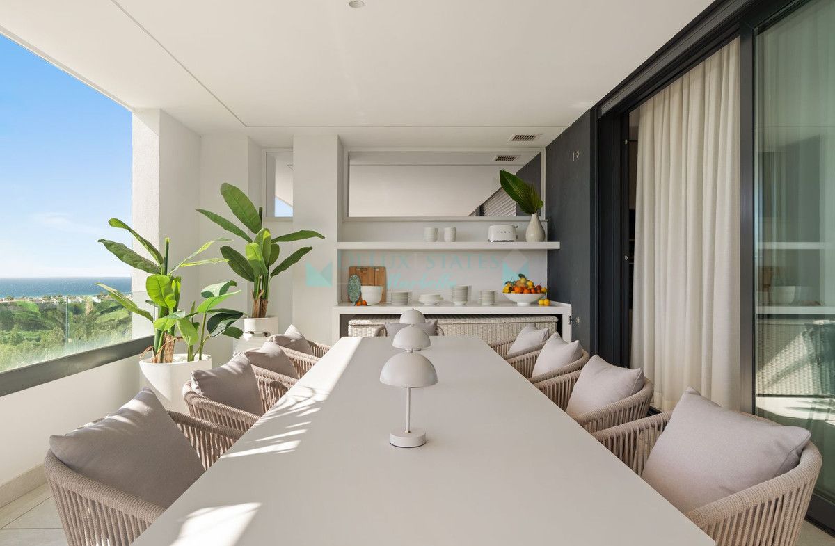 Apartment for sale in Santa Clara, Marbella East