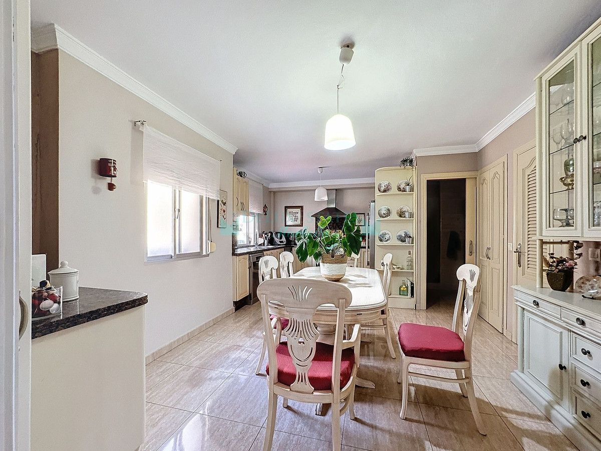 Semi Detached Villa for sale in Estepona