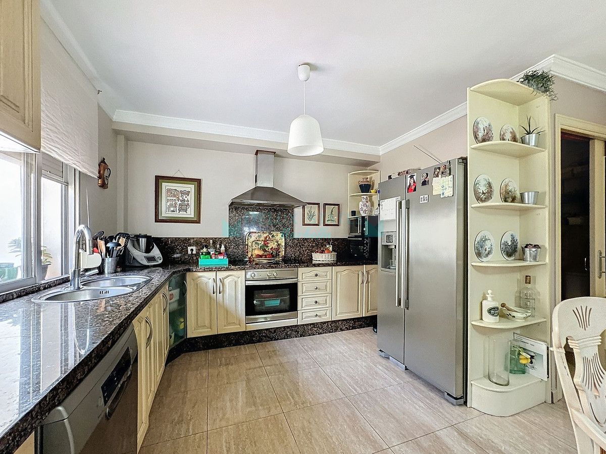 Semi Detached Villa for sale in Estepona