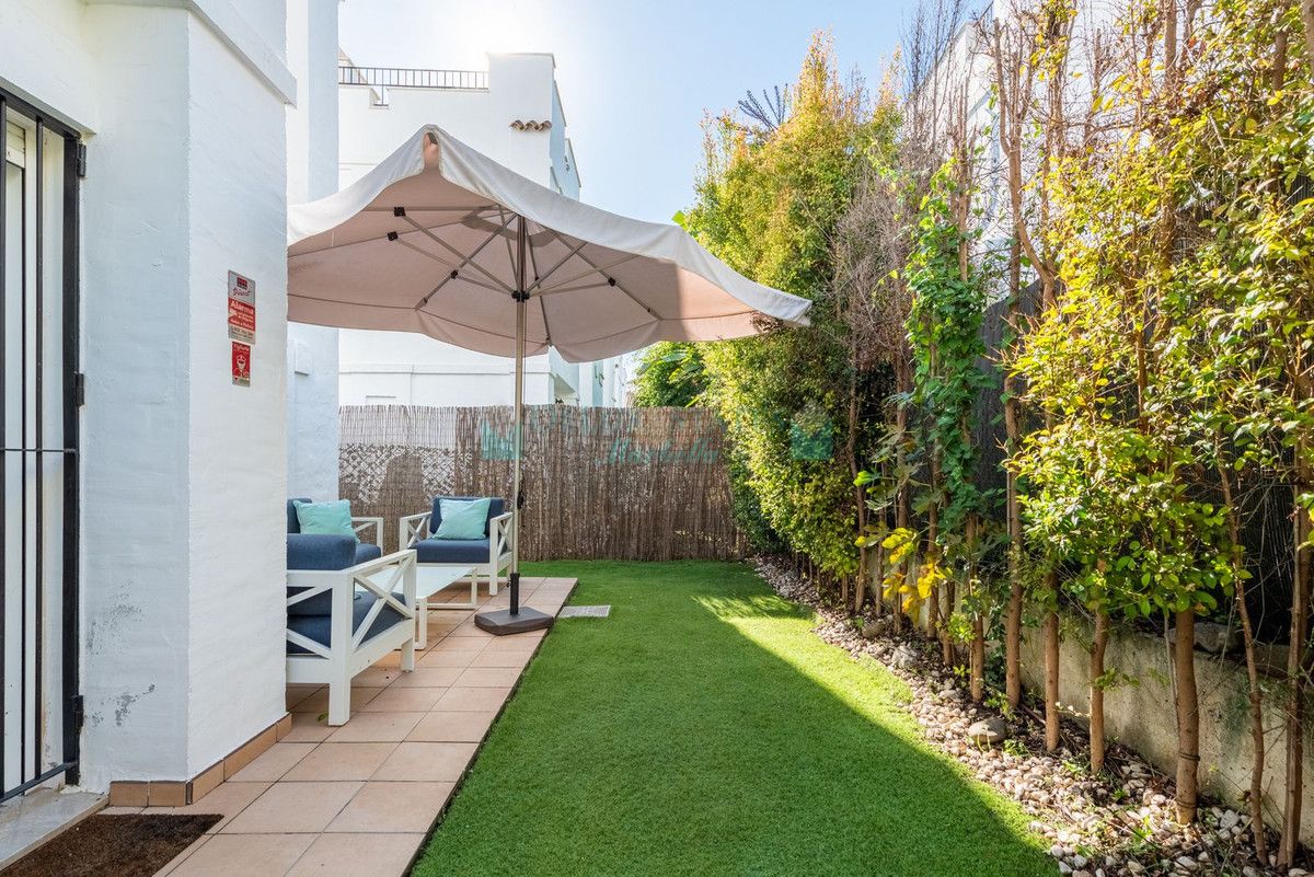 Town House for sale in Nueva Andalucia