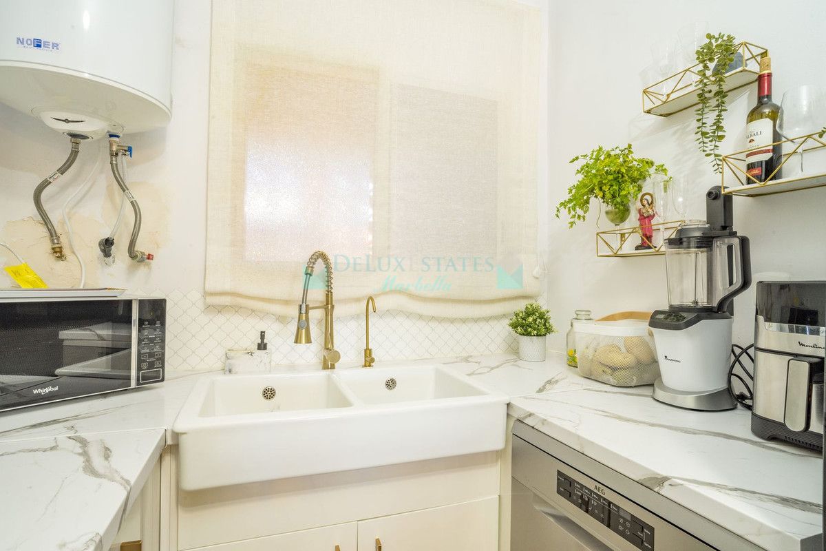 Apartment for sale in La Reserva de Marbella, Marbella East