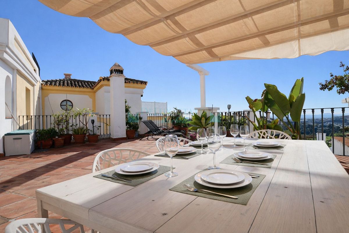 Town House for sale in La Heredia, Benahavis