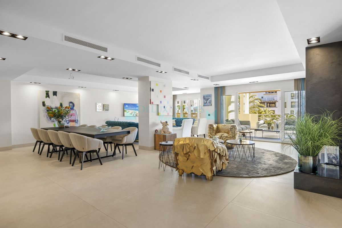 Apartment for sale in Marbella - Puerto Banus