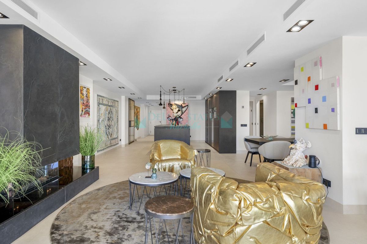 Apartment for sale in Marbella - Puerto Banus