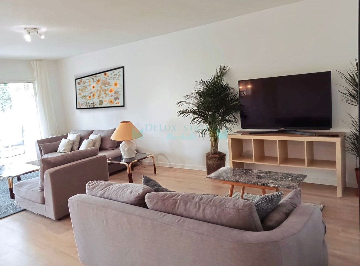 Apartment for rent in Nueva Andalucia