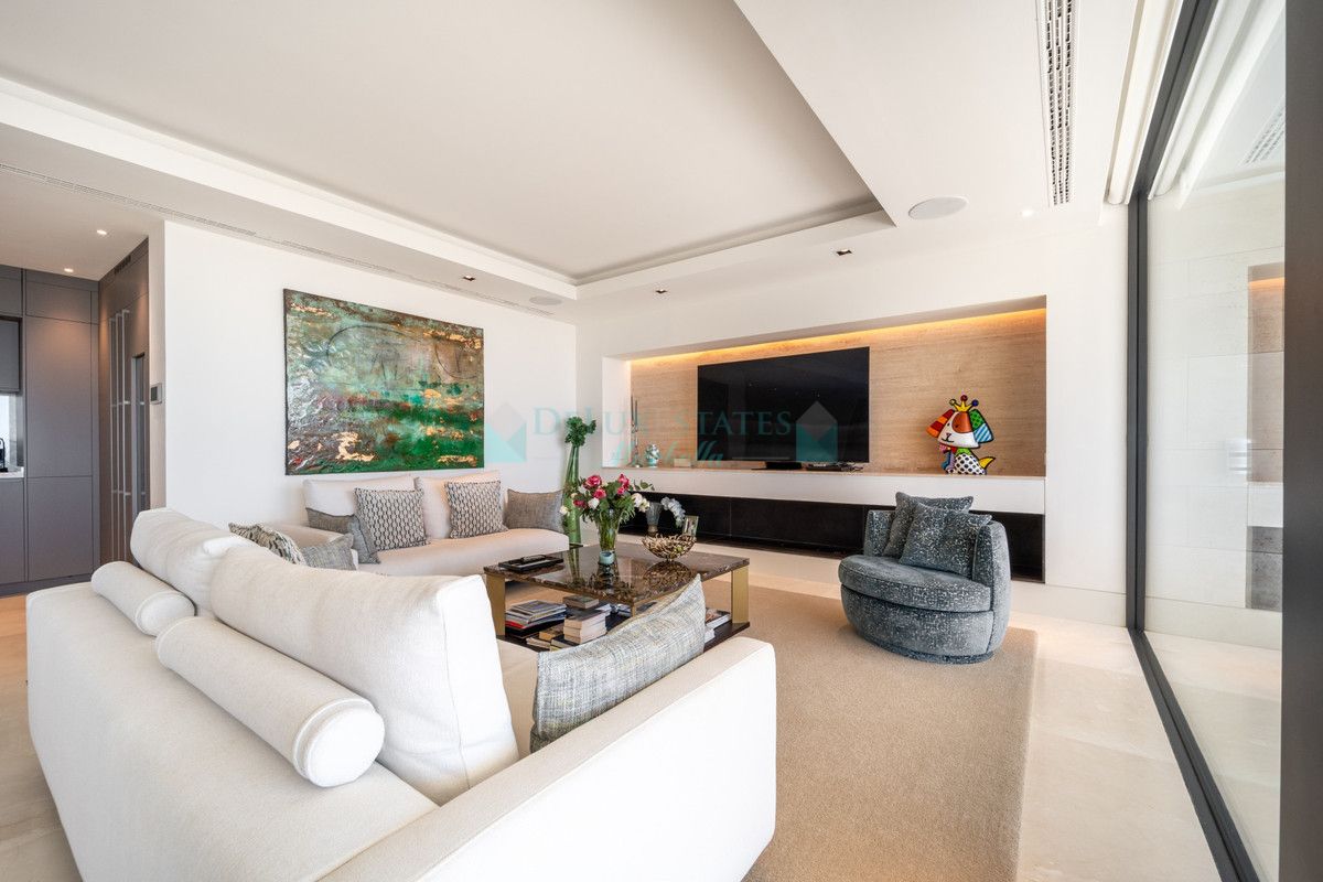 Apartment for sale in La Quinta, Benahavis