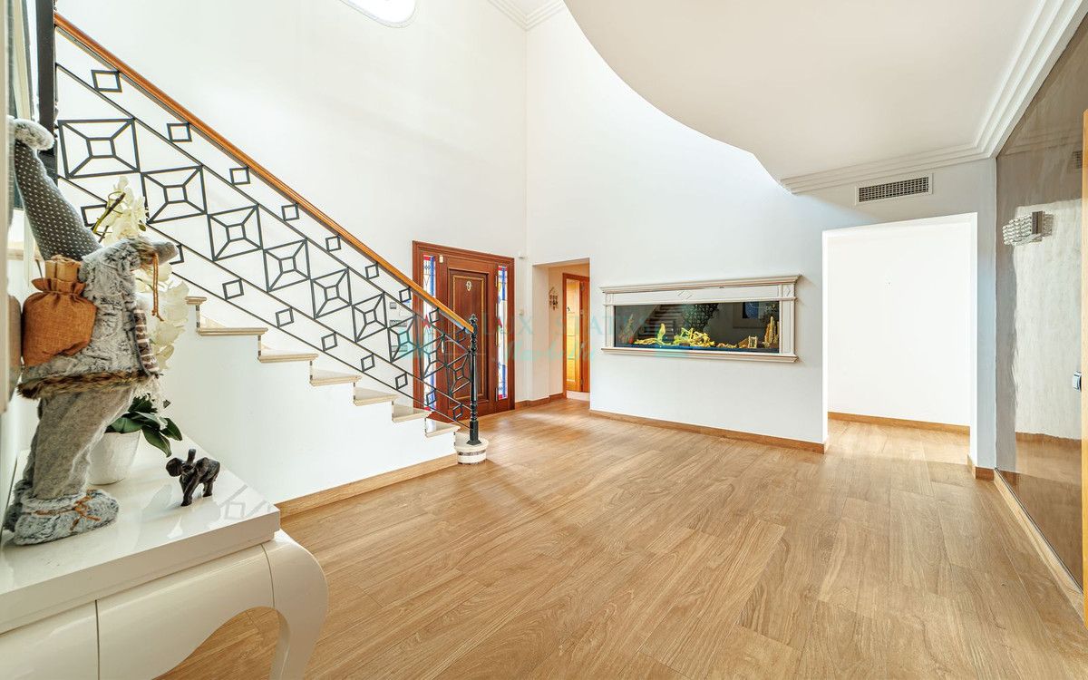 Villa for sale in Marbella