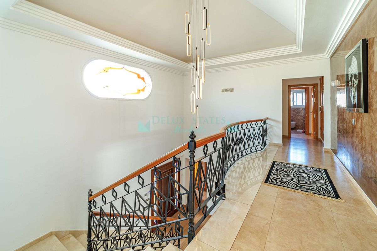 Villa for sale in Marbella