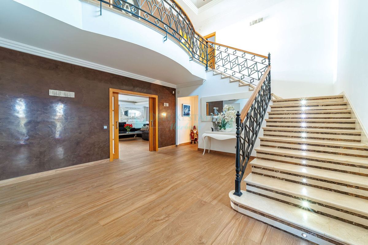 Villa for sale in Marbella