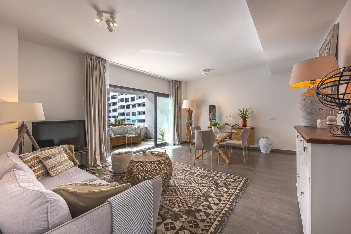 Apartment for sale in Estepona