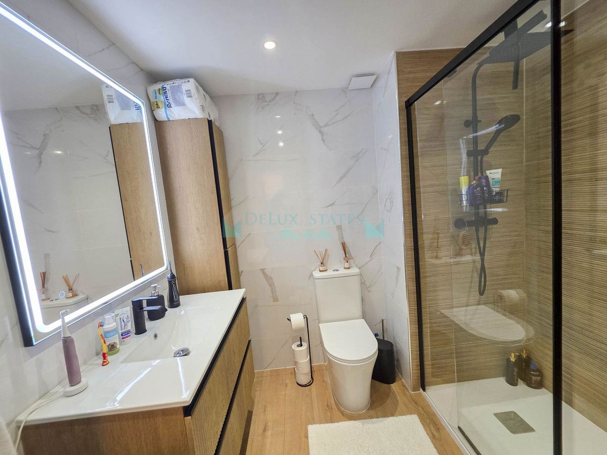 Apartment for sale in La Reserva de Marbella, Marbella East