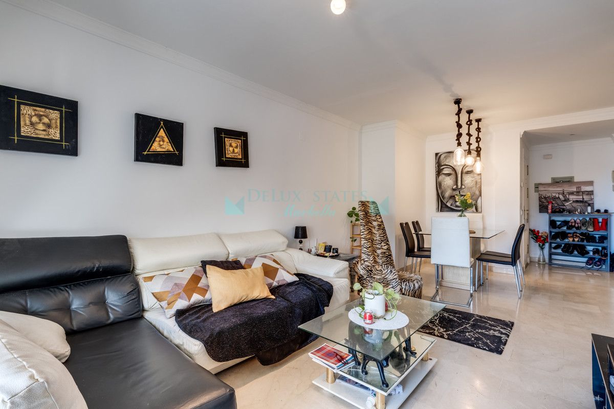 Apartamento en venta en La Quinta, Benahavis