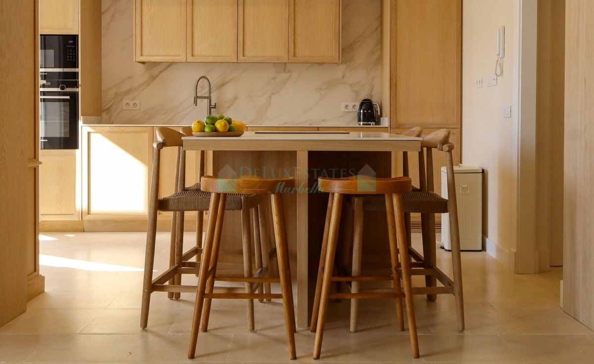 Apartamento en venta en Nueva Andalucia