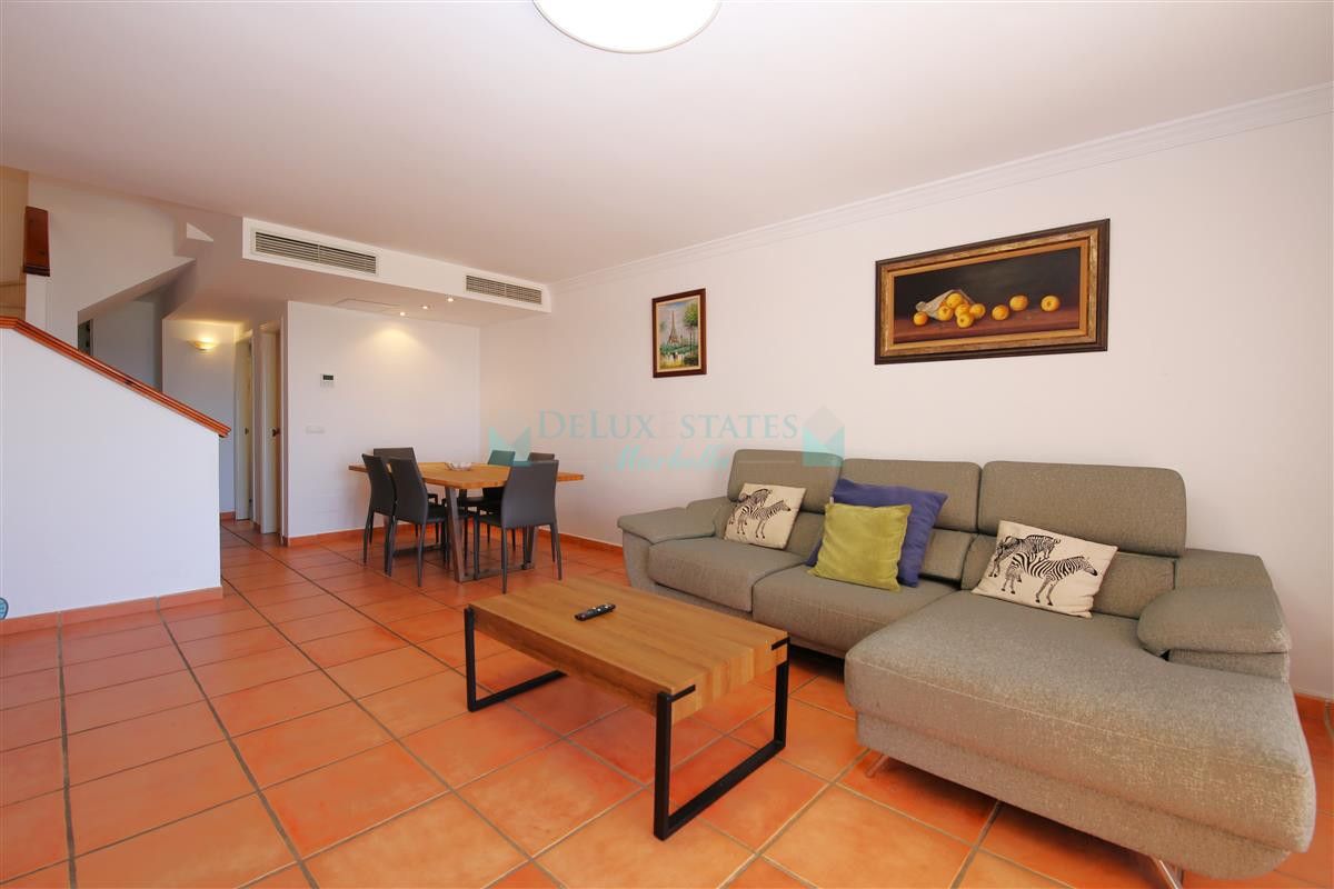 Town House for rent in Estepona