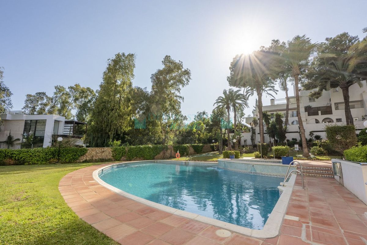 Penthouse for sale in Atalaya, Estepona