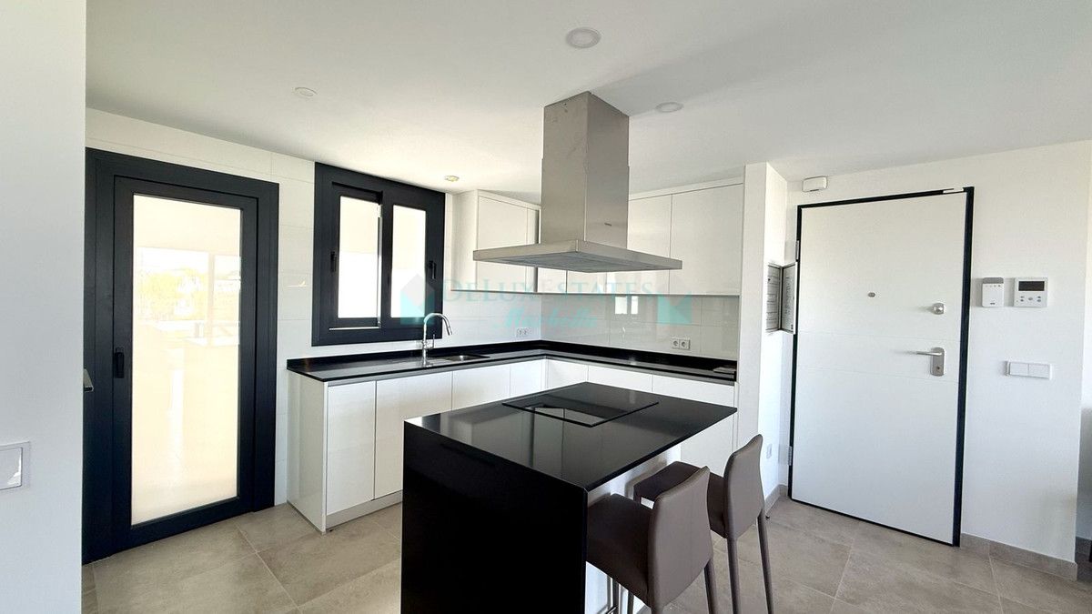 Apartamento Planta Baja en alquiler en Atalaya, Estepona