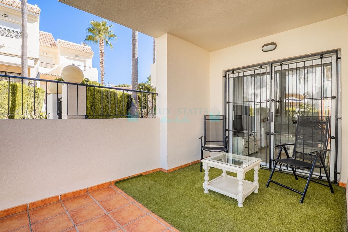 Town House for sale in El Rosario, Marbella East
