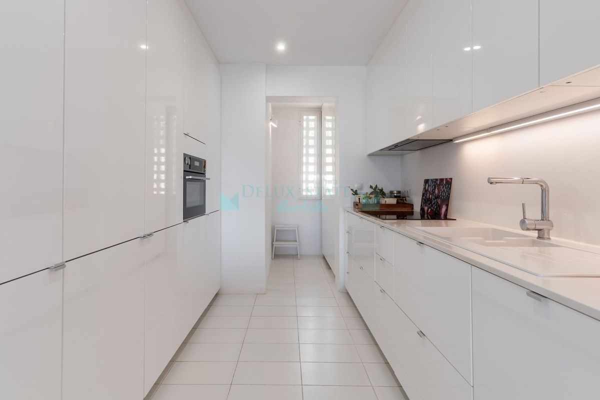 Ático en venta en Nueva Andalucia